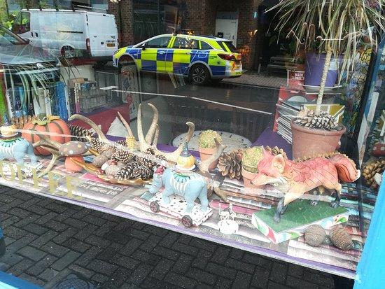 Hennesseys Coffee Lounge